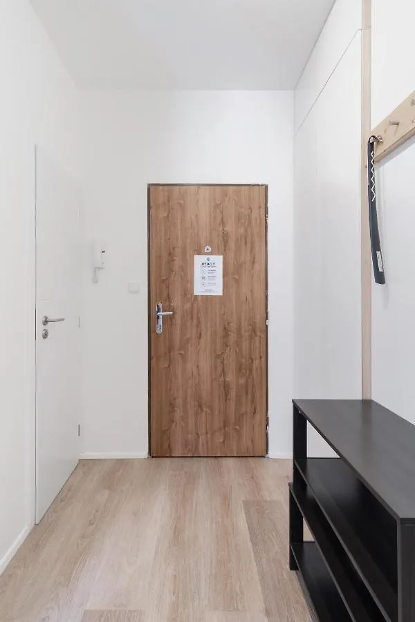 Prague Days - Minimalist Flat - Trendy Karlin Apartment